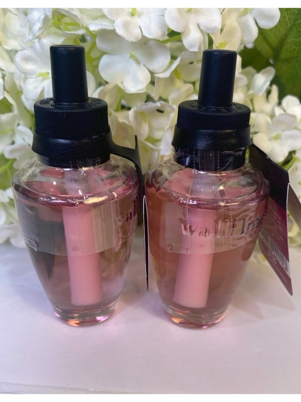 Bath & Body Works Limited Edition Princess  “Aurora” 2 New Wallflowers - Picture 4 of 4